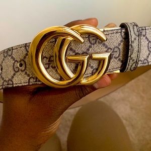 GG Marion reversible belt.